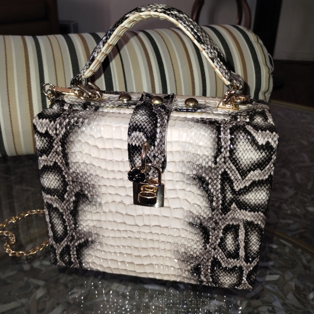 Nice purse